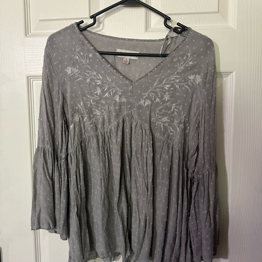 Knox Rose Silver Gray Ruffled Tunic 3/4 Sleeve